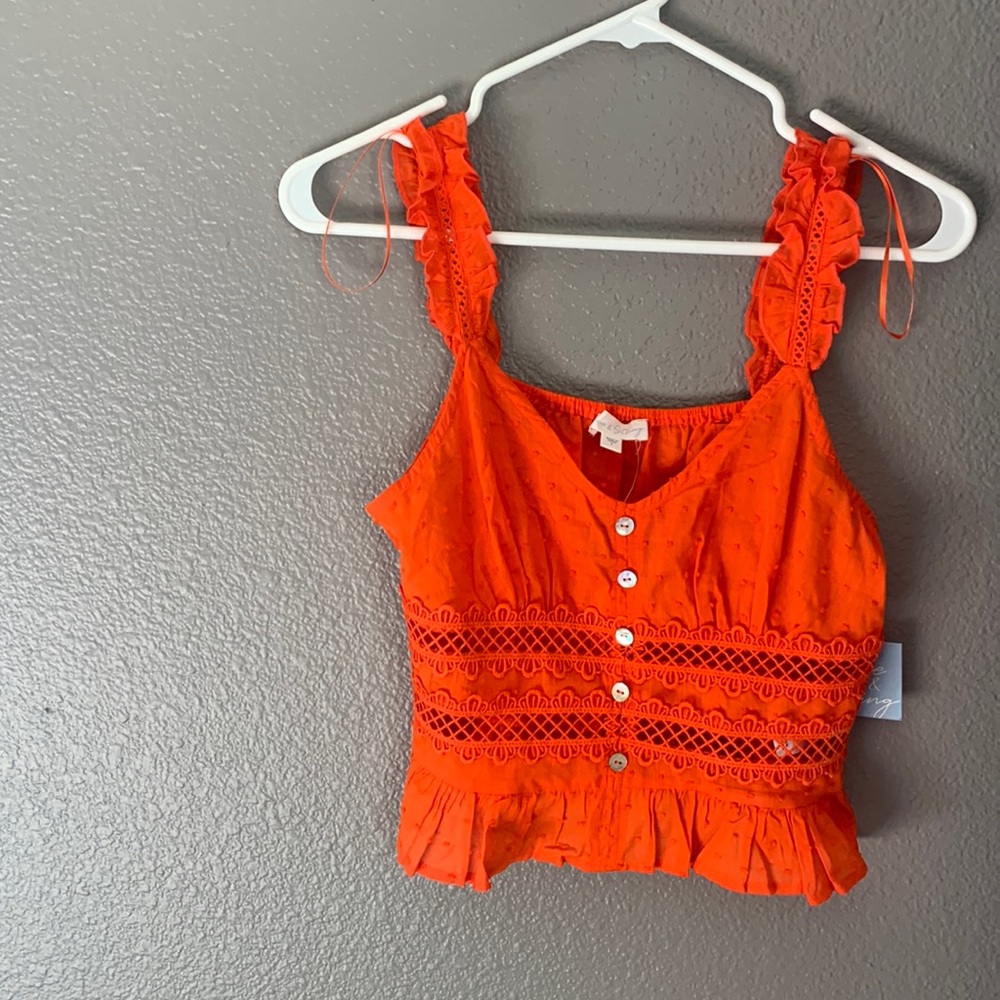 Crop top